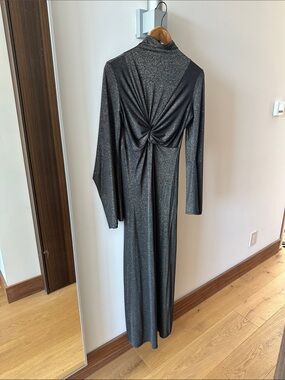 Metallic Twist-Back Long Sleeve Women’s Dress